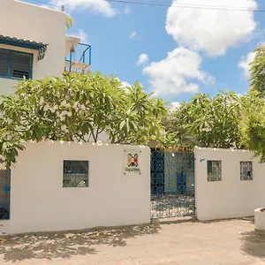 Republika Albergue Natal